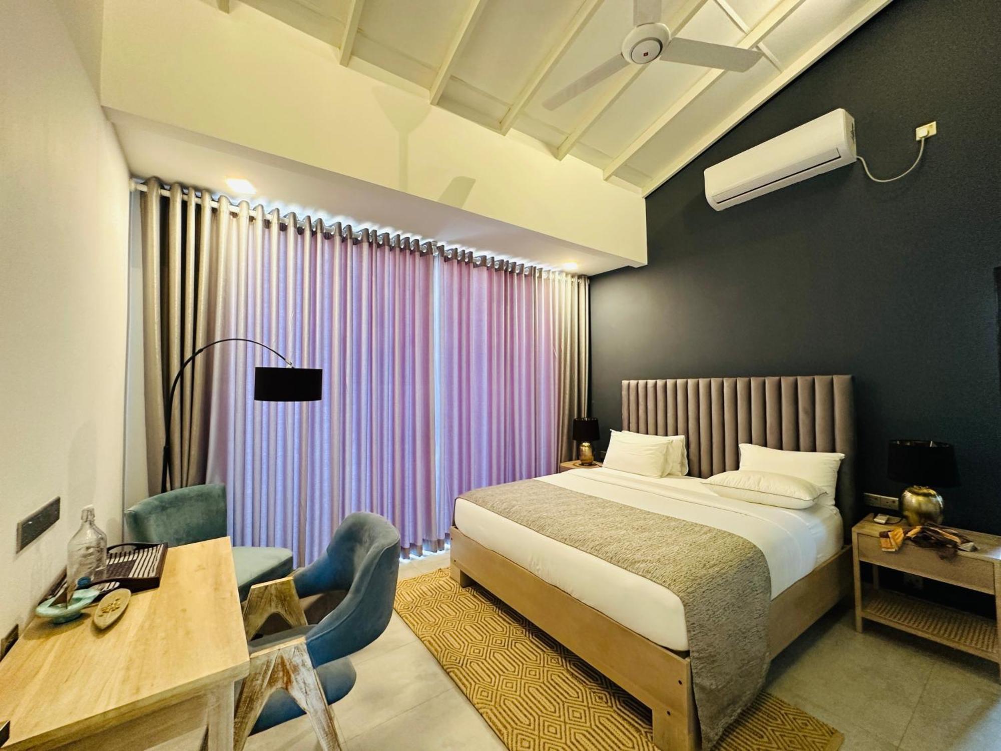 The Niche Hikkaduwa - 10 Minutes To The Beach Exterior foto
